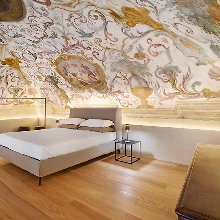 Des Barons Apartment